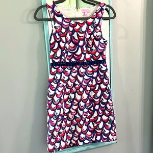 Lilly Pulitzer size 2 shift with open midriff EUC